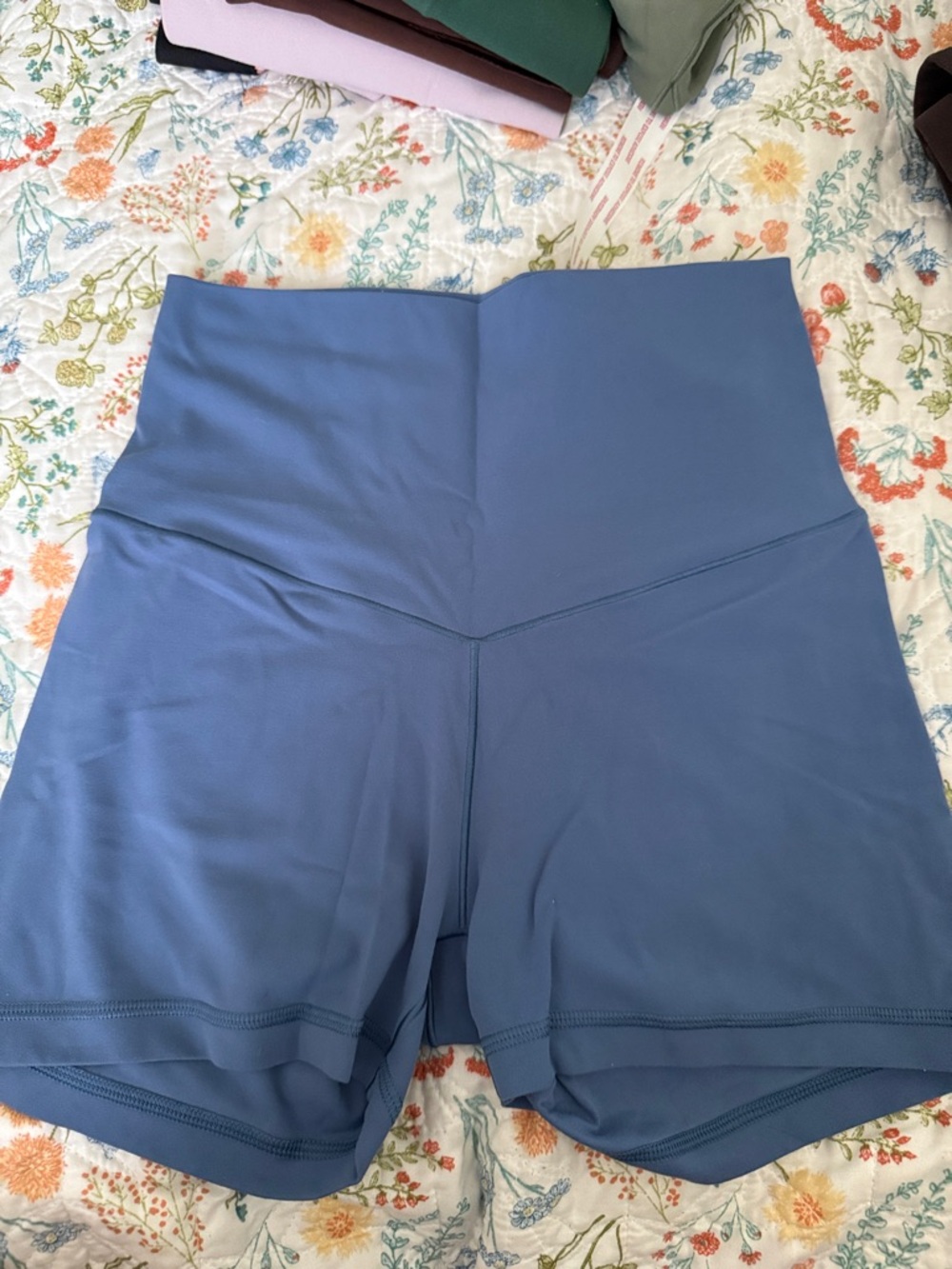 Women's High-Waist Performance Shorts — Dusty Blue